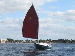 Sun Cat with tanbark sail